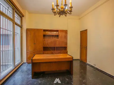 Oficina en Venta en Ciudad Vieja, USD 260.000