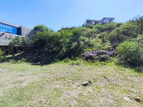 VENTA LOTE LA DESEADA 1500 M2 SOBRE BOULEVARD