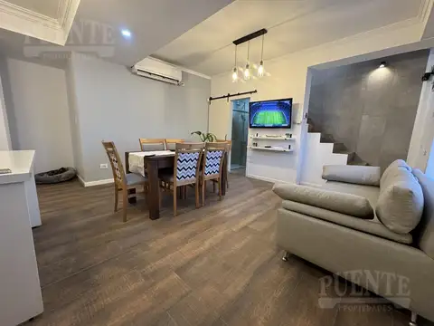 Depto Tipo Casa en Venta de 3 dormitorios