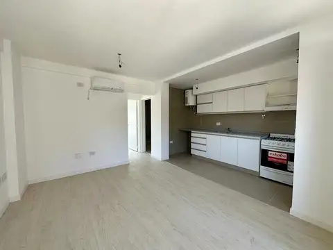 Peirano  254, 1º piso + cochera