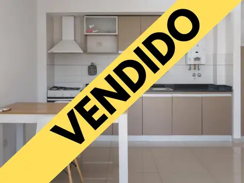 Venta de Departamento 3 ambientes con Cochera en Tapiales