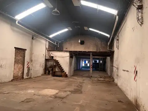 Depósito Galpón  en Alquiler en Billinghurst, San Martin, G.B.A. Zona Norte