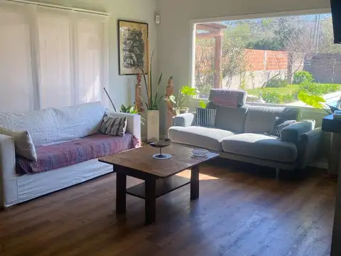 Los Crisantemos 1200