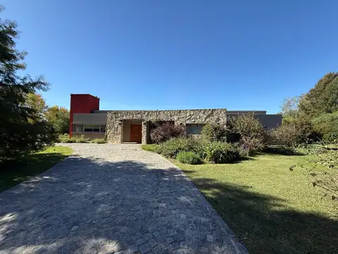 Venta - Casa - Chacras de Martin Fierro - Exaltación de la Cruz