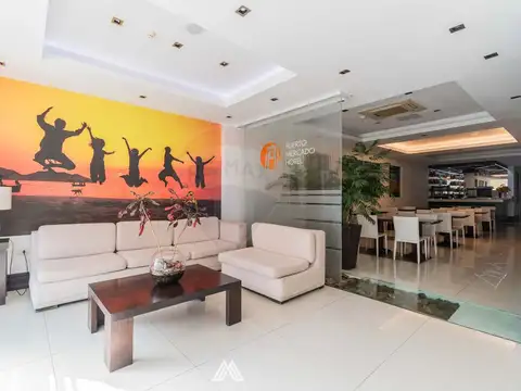 Hotel en Venta en Ciudad Vieja, USD 2.450.000