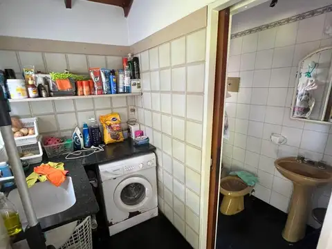 Chalen en venta en amplio lote Ituzaingo