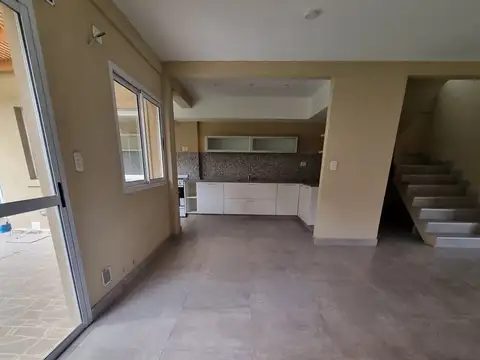 Casa en Venta en Rincón de Milberg 3 dormitorios, Anibal Gonzales 900