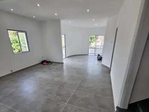 VENTA - PH 3 AMB.- 1º ESCALERA - TERRAZA - EL PALOMAR