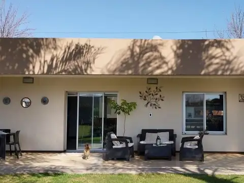 Los Álamos y calle 3 200