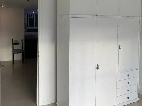 Departamento en Alquiler en Plaza San Martín, $ 700.000