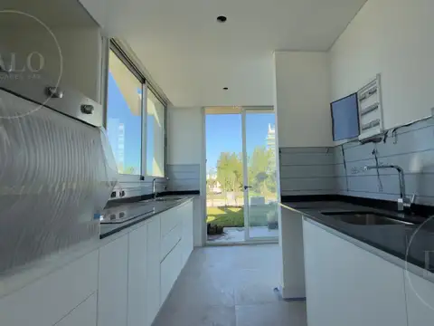 Departamento 3 ambientes con 2 baños