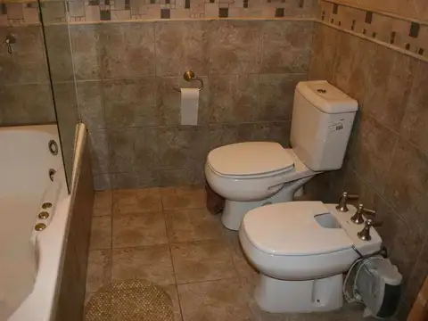 Granaderos 800, Piso 1