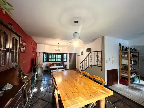 Depto Tipo Casa en Venta de 4 ambientes