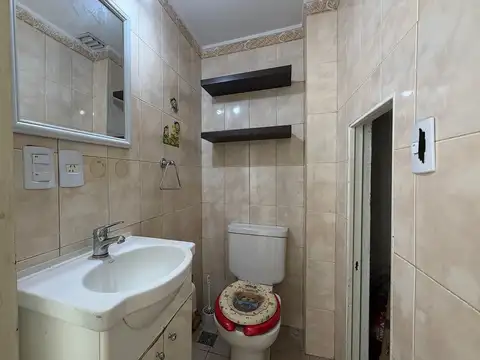 VENTA PH EN TRIPLEX 4 AMB SAAVEDRA