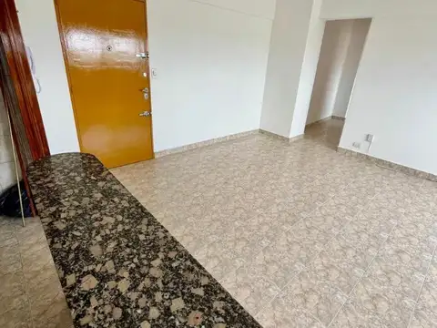 Departamento en Alquiler en Liniers, $ 630.000