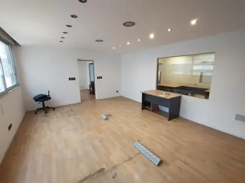 Oficina en Alquiler en Monserrat, $ 1.500.000