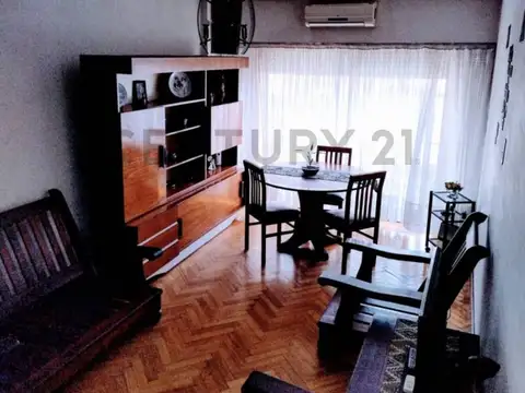 Departamento 3 ambientes Piso 4 en Constitución a metros de Monserrat