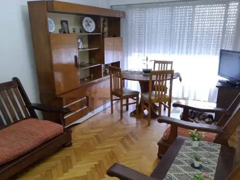 Luis Saenz Peña 1100, Piso 0