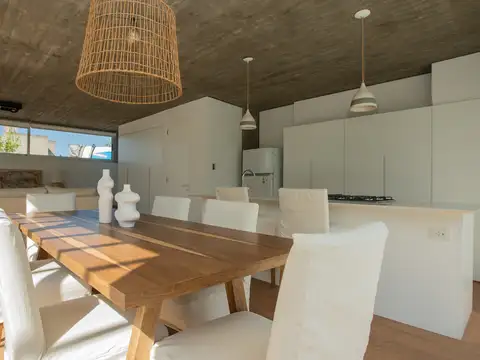 ABRA Funes - CASA 3 DORMITORIOS