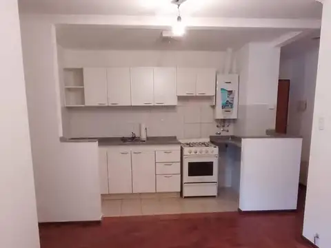 Dpto - Av. Vélez Sarsfield  al 1100