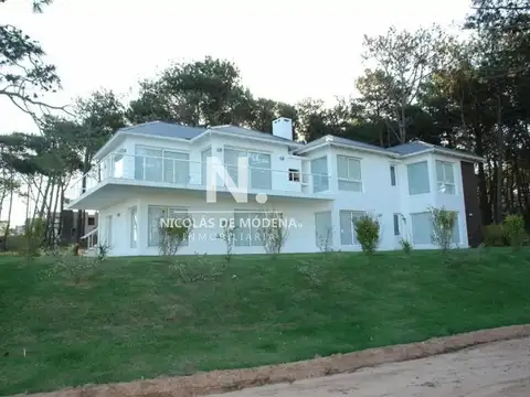 Casa en Venta en El Refugio, USD 890.000