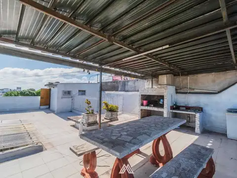 Venta apartamento 2 dormitorios La Comercial Renta