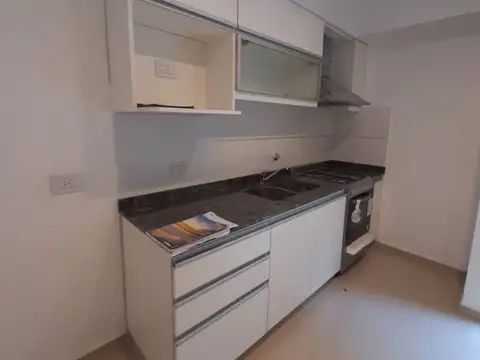 Depto Tipo Casa 3 ambientes con 2 baños