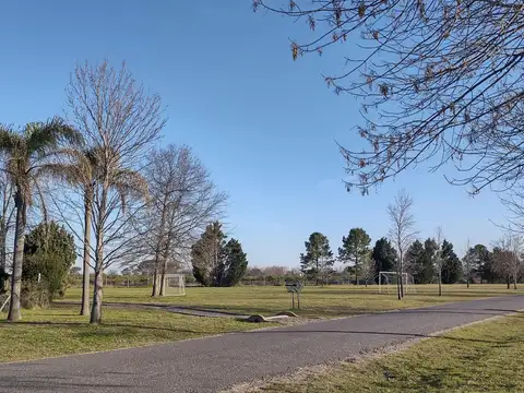 Excelente Terreno en cul de sac  en Los Alcanfores, Pilar