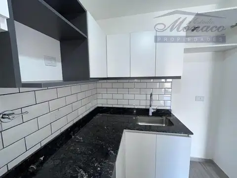 Depto Tipo Casa 3 ambientes con 1 baño