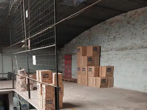 Galpon en Alquiler 60  mts Fondo
