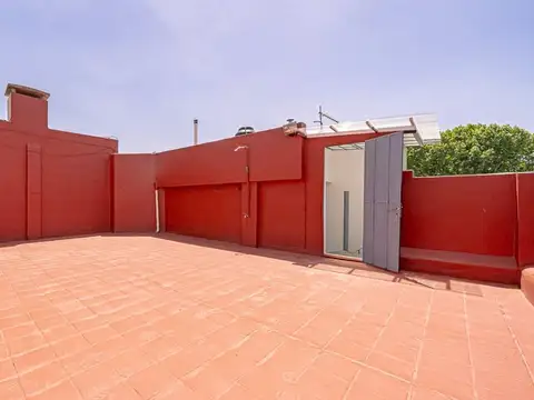 Depto Tipo Casa en Venta de 2 ambientes