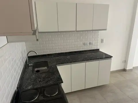 Depto Tipo Casa 2 ambientes con 1 baño