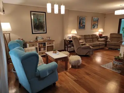 Casa en Venta en Ramos Mejia Sur, USD 450.000