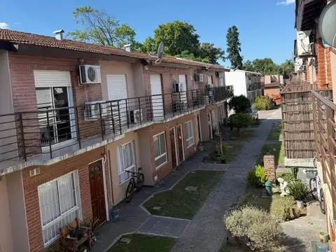 DUPLEX C/ PATIO PAVON 2500