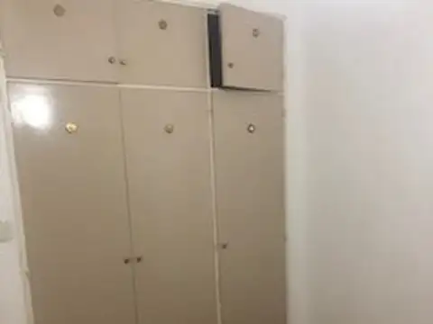 Departamento en Venta en Plaza Italia, USD 165.000