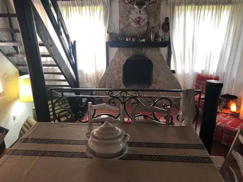 HERMOSO CHALET   EN EL CORAZON DEL BOSQUE