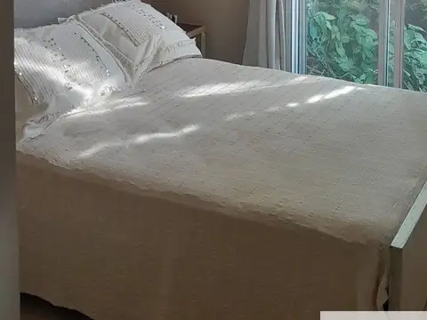 Casa en venta 3 dormitorios con suite, quincho y amplio terreno