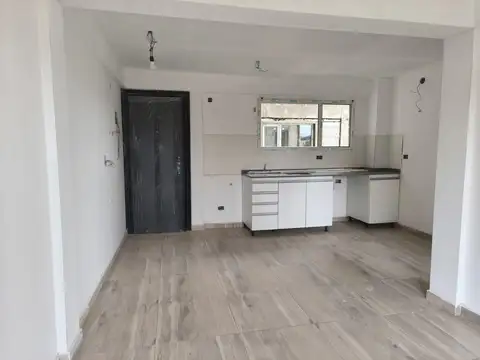 Palacios 466 Piso 3 Departamento E°, con Cochera