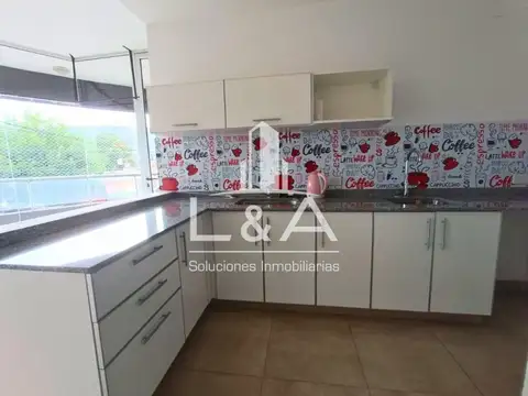 Departamento en Alquiler en Zona Centro, $ 800.000