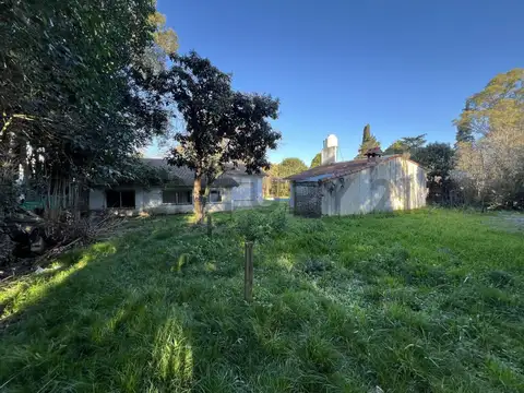 Casa 3 ambientes con 1 baño