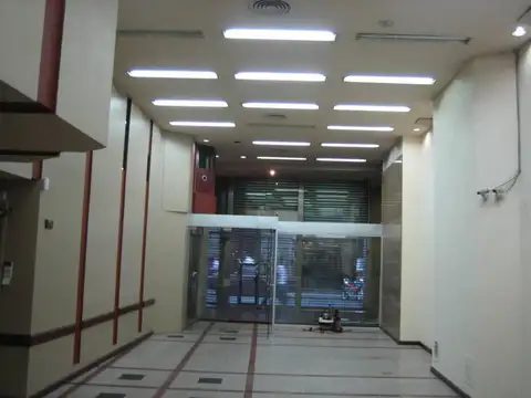 1.700 M2 - RECONQUISTA 555