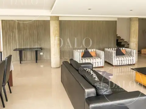 Casa en Venta de 5 dormitorios