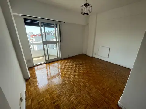 EXCELENTE DOS AMB, TODO LUZ, EXTRAORDINARIA UBICACIÓN 