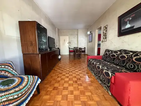 Departamento en Venta en Chacarita, USD 125.000