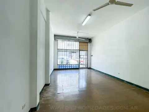 Local en Alquiler 60 años