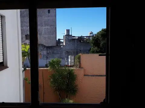 MANUELA PEDRAZA 5000, Piso 2