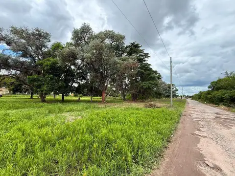 Terreno en Venta 17  mts Fondo