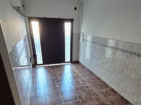 Avenida San Martín  al 6200