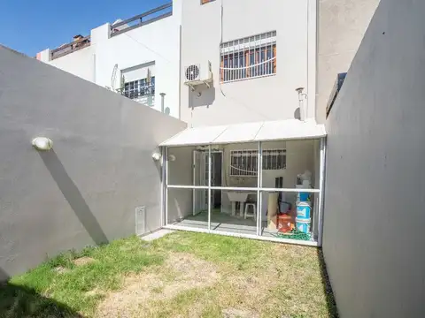 Alquiler Triplex con cochera en Ramos Mejia