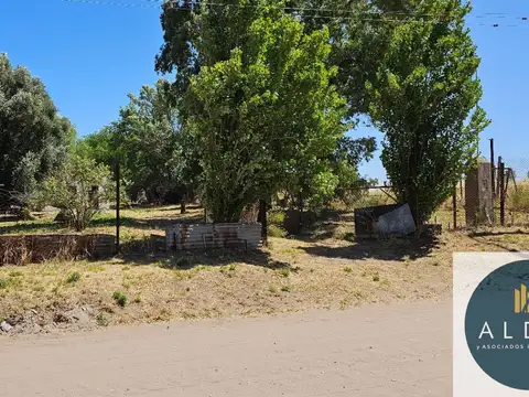 Casa 2 ambientes con 1 baño